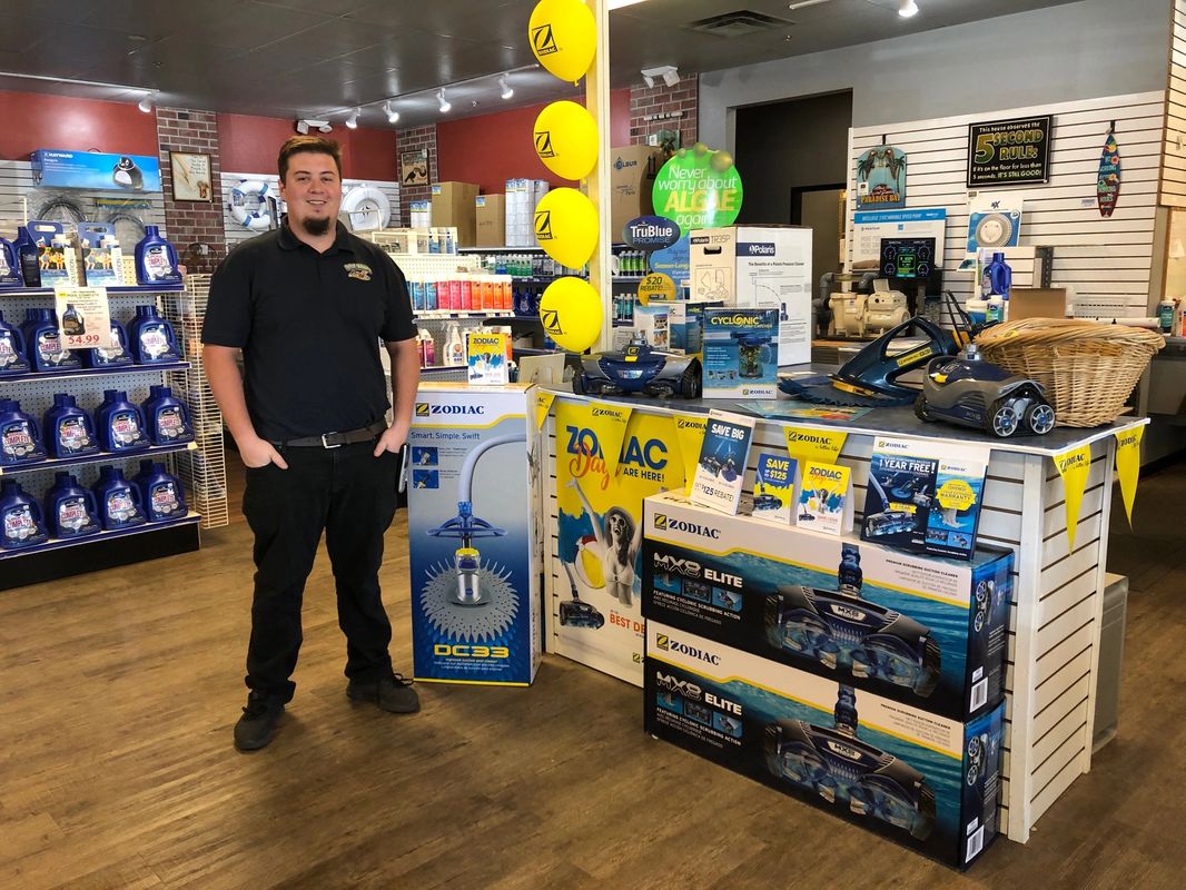 Brandon, Store Manager