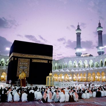 Umra, 15 Days, 85,000 - 1,20,000