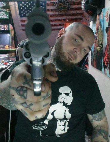 put the money in the fucking bag and lay down on the fucking floor until i tell u to get up