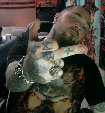 U been Fuckin around with that Shady Motherfucker Im comin 4 u tatted up BoogieMan