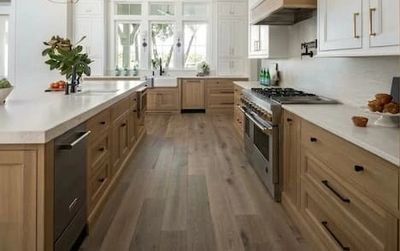 8 inch hardwood flooring in kitchen