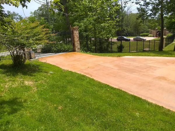 Custom concrete driveway