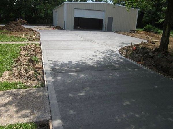 Custom concrete driveway
