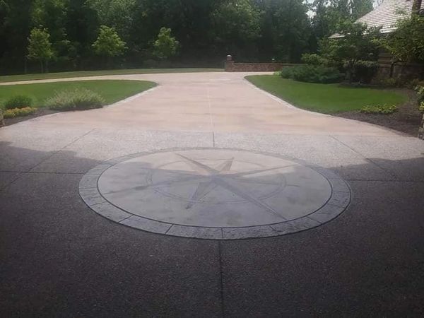 Custom decorative concrete driveway