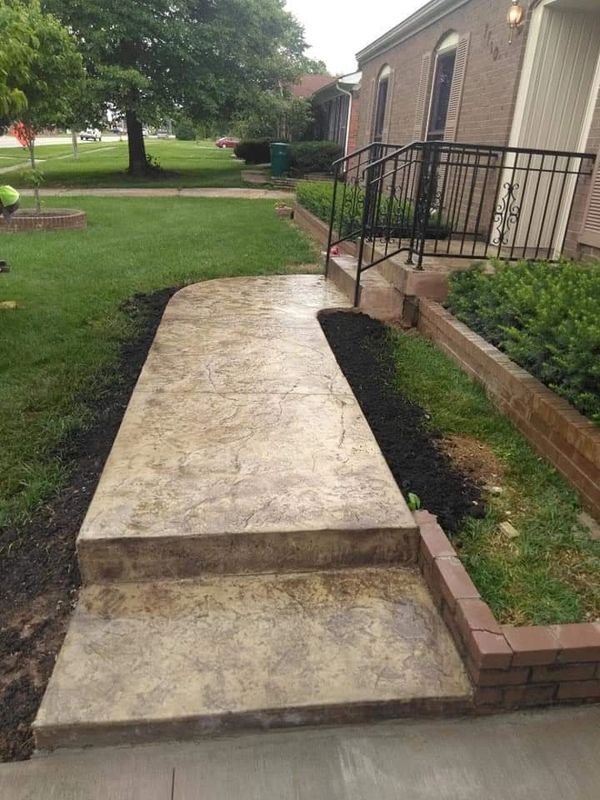 Custom concrete sidewalk