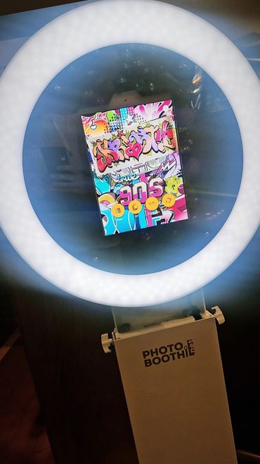 PHOTOBOOTH  Hire Wa