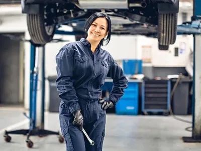 Daihatsu mechanic