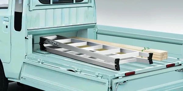 Daihatsu Hijet mini truck UKminitrucks 4x4 load bed showing cargo going under 
Jumbo cab