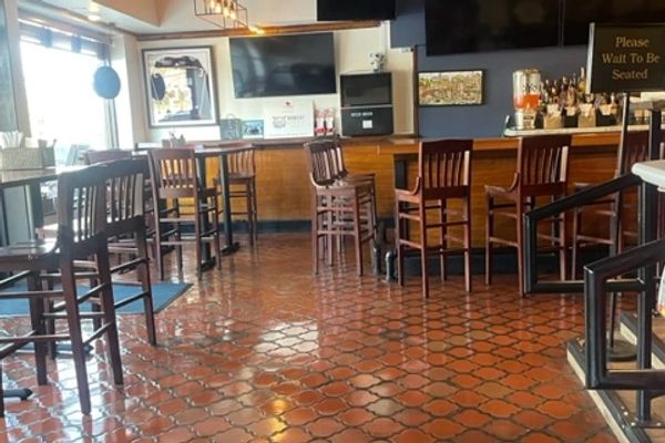 Squeaky Clean Floors Commercial Cleaning service. Call Today!
