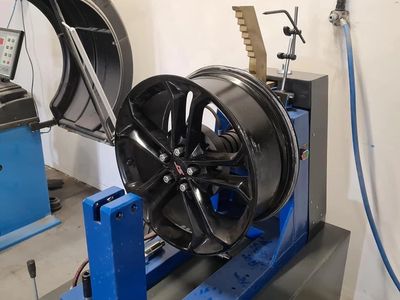 alloy wheel straightening