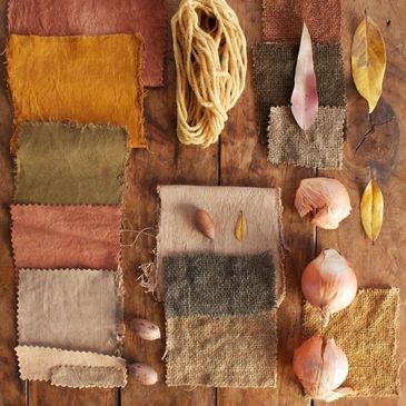 TEXTILES NATURALES CON ELEMENTOS DE PROPIEDADES TINTOREAS