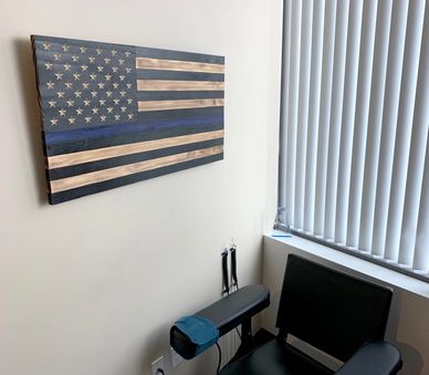 Tin-blue line flag for a retired police officer.