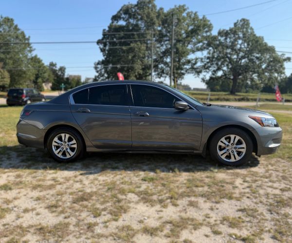 2009 Honda Accord LX-P - Photo 6