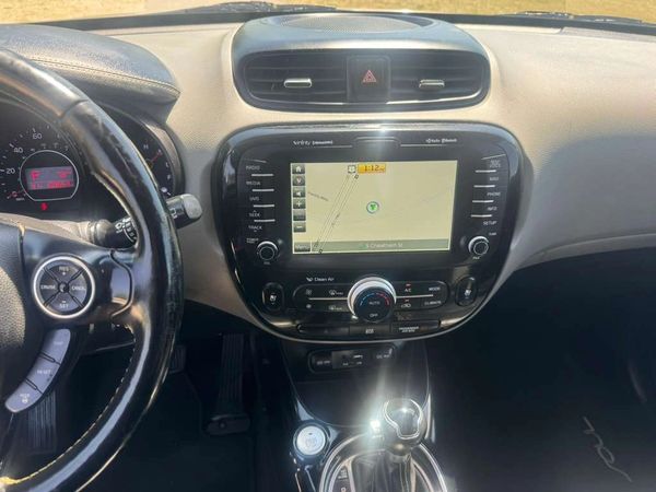 2016 Kia Soul + - Photo 17