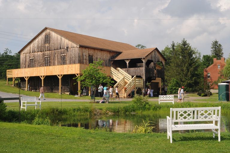 The historic barn @ Cooke Tavern.