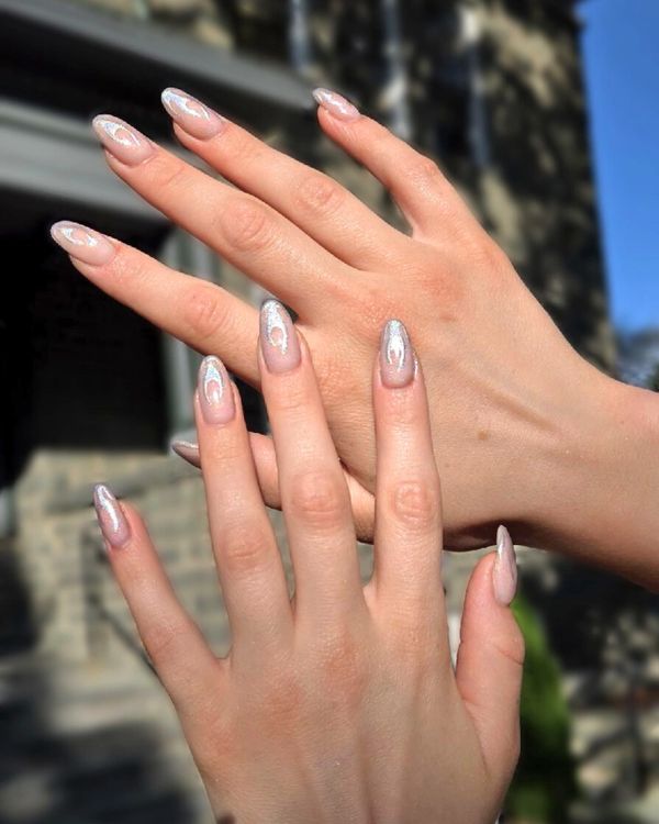 CHROME OMBRE ACRYLIC NAILS DONE BY NAIL TECHNICIAN