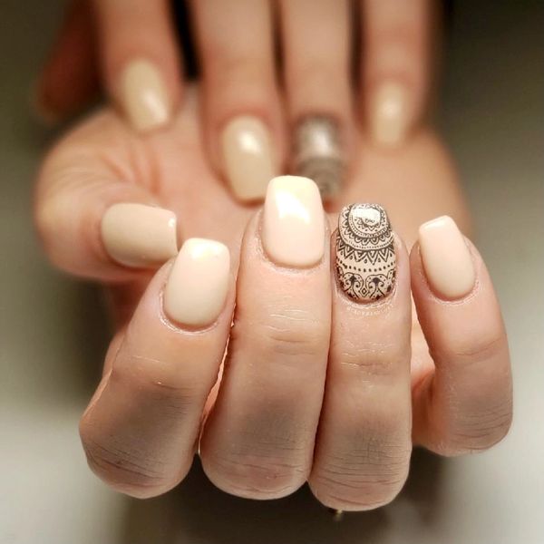 MANDALA NAIL ART DESIGN BY NAIL TECHNIICIAN