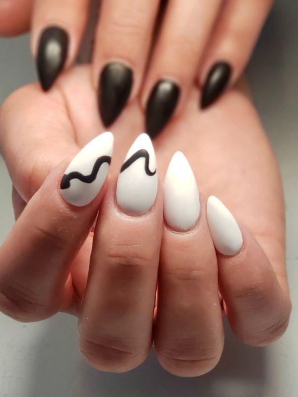 snake nail art, acrylic nails, work done by a nail technician