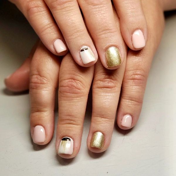 PINK, GOLD, AND BLACK NAIL ART DONE BY NAIL TECHNICIAN