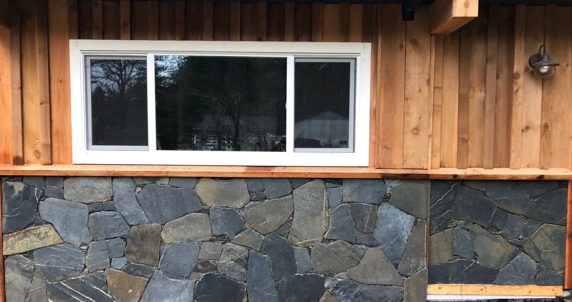 Natural slate stone from the San Jaun Corries done in a tight fit style