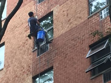 Metropolis Cleaning