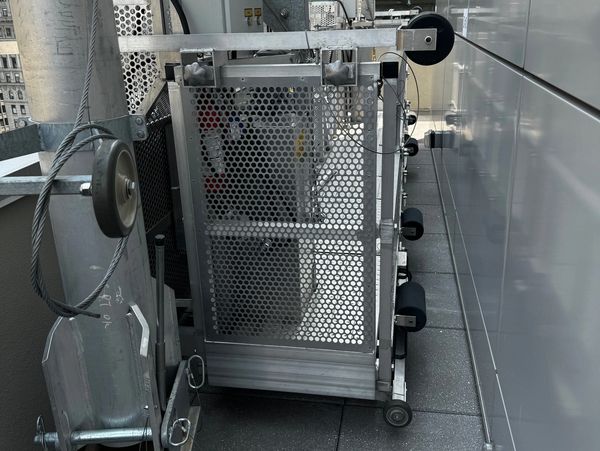 Metropolis Cleaning 
