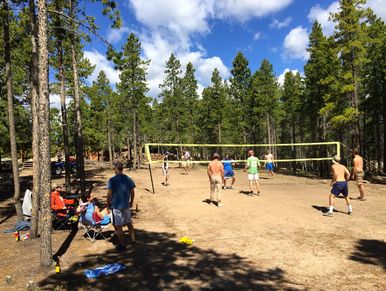Volleyball court in the mountains of Colorado - Bachelor stay in Colorado