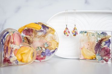 preserved wedding flowers in resin