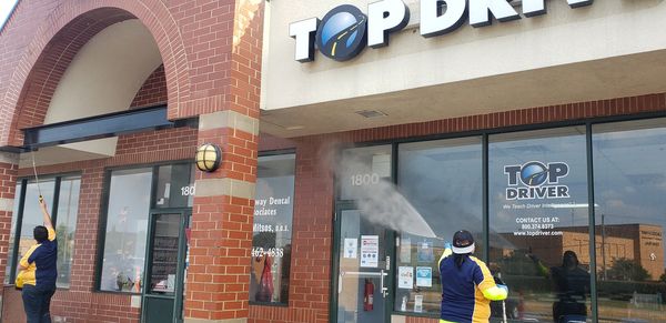 Our strong workmanship and pressure washing experience includes various techniques, detergents and