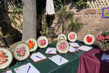 Decorative rose plates.