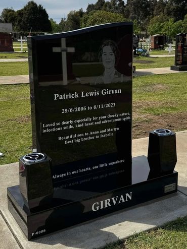 Lawn Memorial