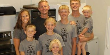 The Vander Zee family is handmaking one of Siouxland's hottest summer treats. 