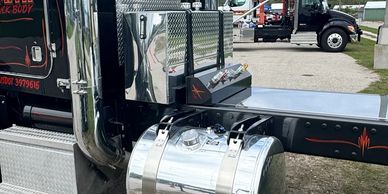 Smith Truck Body Installs Wetline Kits for use with hydraulics on trailers.