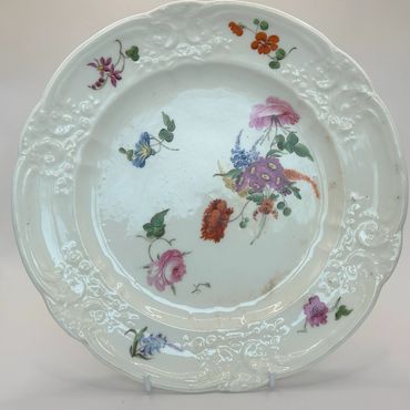Nantgarw Porcelain Plate With Moulded Rim 1813-22