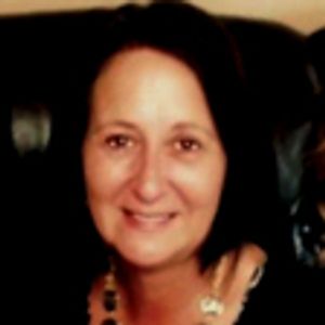 Belinda Maxedon, Owner