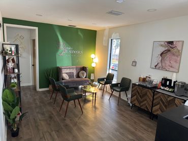 welcoming lobby with free coffee/water