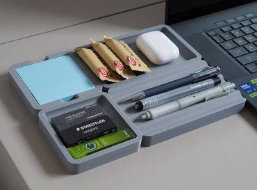 Simple modern desk storage with two trays, wavy pen holder, and sticky note holder – 2024.