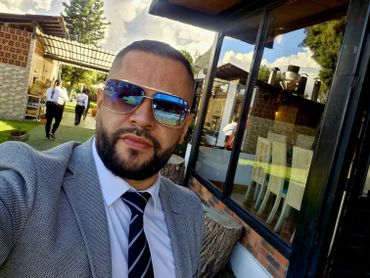 “El lenguaje del amor es la música serenatas de cuerda🎶”
Regala una experiencia única