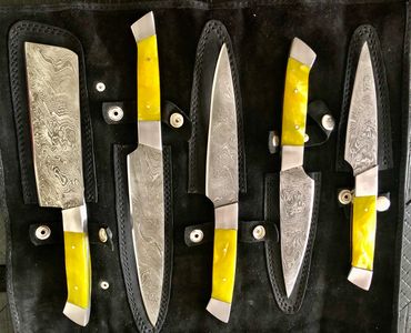 Damascus Knives