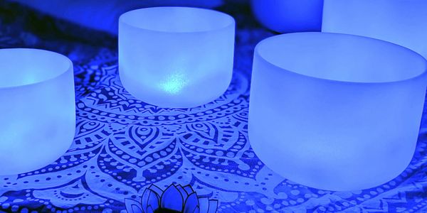 Crystal bowl sound bath, girls night sound bath, couples sound bath, Business retreat