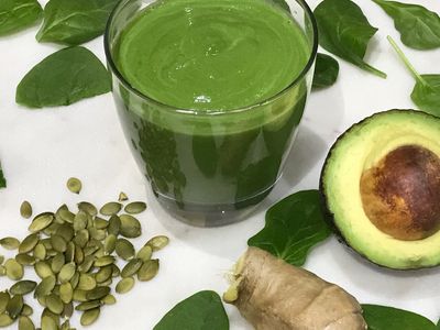 Vibrant Cleansing Smoothie recipe Life Force Nourished LLC Functional Nutritionist Edison NJ