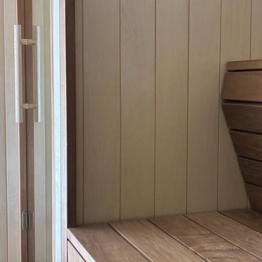 Beautiful finish on the sauna seating at Orchard sauna.