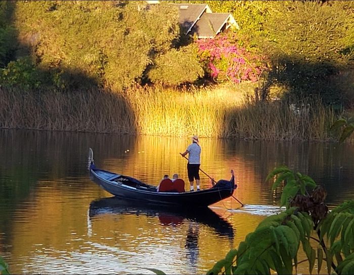 Boat Cruise with Wine Tasting on the beautiful Napa River