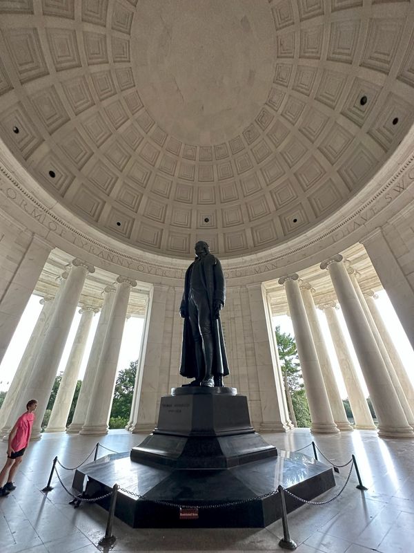 Thomas Jefferson Memorial in DC - inside