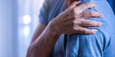 Shoulder pain treatment at Libberton Orthopedic Center