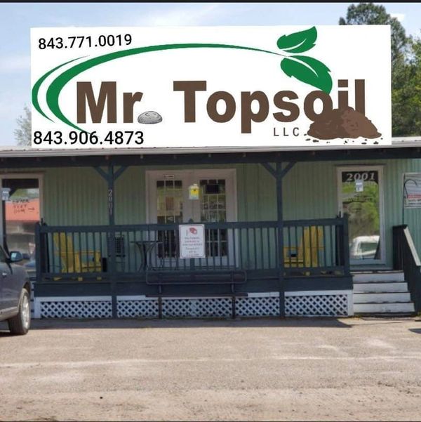 Mr. Topsoil Summerville, Ridgeville, landscape materials supplier, mulch supplier, granite supplier