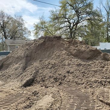 Mr. Topsoil Summerville  & Ridgeville fill dirt, mulch Delivery, sand, rock, landscape suppliers 