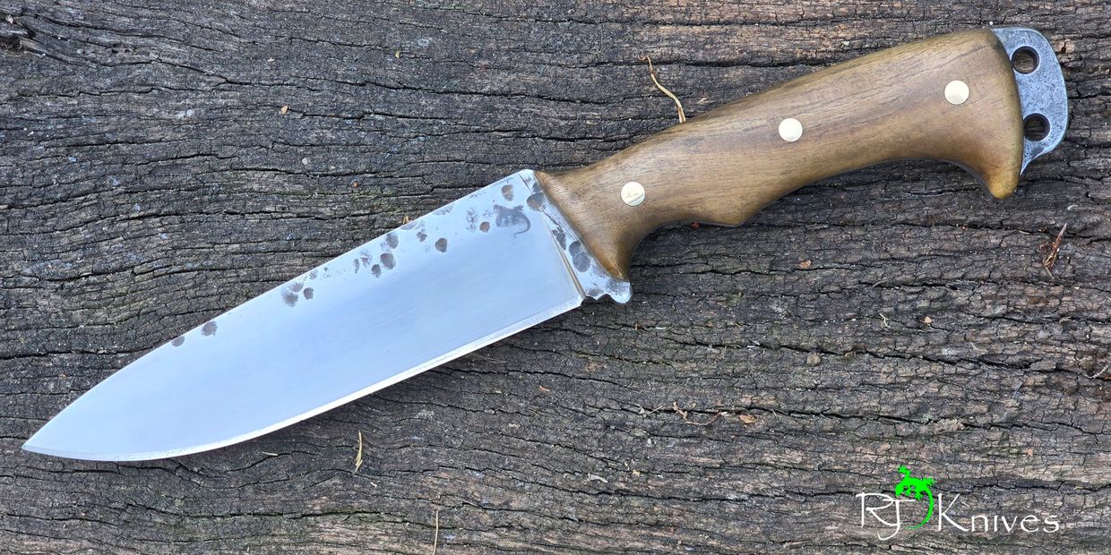 Camp knife with a 6 inch blade