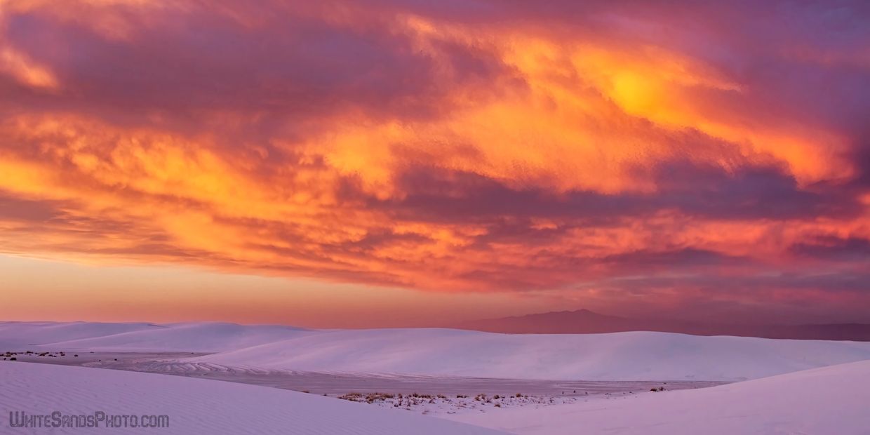 Image of White Sands National Park by Malcolmn Ramsey.