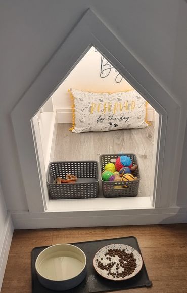 Handymans work, dog house for one on my customers